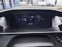 Peugeot e-2008 EV 54kWh 156pk GT | Camera | Navigatie | 410km wltp | Accu waarde 97% |
