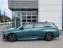 Peugeot 308 Sw 1.6 HYbrid 180pk e-EAT8 GT | Stoelverwarming | Navigatie | Elektrische achterklep | Pianolak display | Focal Audio |