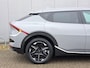 Kia EV6 84kWh 229pk Air | Navigatie | Parkeercamera | Stoel en Stuur verwarming