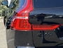 Volvo XC60 2.0 T6 Plug-in hybrid AWD Plus Black Edition | Trekhaak | Memory | Harman Kardon Audio | Pano