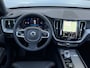 Volvo XC60 2.0 T6 Plug-in hybrid AWD Plus Black Edition | Trekhaak | Memory | Harman Kardon Audio | Pano