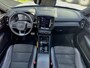 Volvo XC40 2.0 T5 AUT8 AWD R-DESIGN INTRO EDITION PANODAK LEDER NAVI CAMERA DIGI-DASH LED LMV PDC