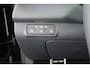 Volkswagen T-Roc 1.5 eTsi 150pk DSG R-Line First Edition Trekhaak Camera Keyless Stoelverwarming Virtual Cockpit Carplay