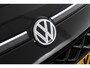Volkswagen T-Roc 1.5 eTsi 150pk DSG R-Line First Edition Trekhaak Camera Keyless Stoelverwarming Virtual Cockpit Carplay