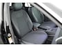 Volkswagen T-Roc 1.5 eTsi 150pk DSG R-Line First Edition Trekhaak Camera Keyless Stoelverwarming Virtual Cockpit Carplay