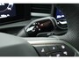 Volkswagen T-Roc 1.5 eTsi 150pk DSG R-Line First Edition Trekhaak Camera Keyless Stoelverwarming Virtual Cockpit Carplay