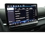 Volkswagen T-Roc 1.5 eTsi 150pk DSG R-Line First Edition Trekhaak Camera Keyless Stoelverwarming Virtual Cockpit Carplay