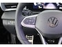 Volkswagen T-Roc 1.5 eTsi 150pk DSG R-Line First Edition Trekhaak Camera Keyless Stoelverwarming Virtual Cockpit Carplay