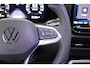 Volkswagen T-Roc 1.5 eTsi 150pk DSG R-Line First Edition Trekhaak Camera Keyless Stoelverwarming Virtual Cockpit Carplay