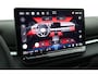Volkswagen T-Roc 1.5 eTsi 150pk DSG R-Line First Edition Trekhaak Camera Keyless Stoelverwarming Virtual Cockpit Carplay