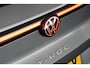 Volkswagen T-Roc 1.5 eTsi 150pk DSG R-Line First Edition Trekhaak Camera Keyless Stoelverwarming Virtual Cockpit Carplay