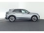Volkswagen T-Roc 1.5 eTsi 150pk DSG R-Line First Edition Trekhaak Camera Keyless Stoelverwarming Virtual Cockpit Carplay