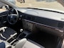 Opel Vectra 1.8-16V Elegance, climate control, half/leder, trekhaak, apk 21-06-2027
