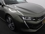 Peugeot 508 1.6 PureTech GT Line 1ste eigenaar, Apple Carplay/Android Auto, Cruise control, Voorstoelen verwarmd, Parkeersensor voor en achter, Volledig digitaal instrumentenpaneel Stijlvolle en sportieve Peugeot 508 1.6 PureTech GT Line uit 2019 met automaat en slechts 54.000 km. Deze luxe fastback combineert een krachtige 180 pk benzinemotor met soepel rijcomfort en e