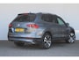 Volkswagen Tiguan Allspace 1.4 TSI Highline 7p. | Elektrisch uitklapbare trekhaak | 360 camera | Ledere bekleding | Schuif-kanteldak |