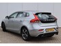 Volvo V40 2.0 T3 R-Design UNIEK! - Bomvolle auto!! - Standkachel - Adap. Cruise - Pano