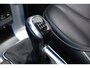 Volvo V40 2.0 T3 R-Design UNIEK! - Bomvolle auto!! - Standkachel - Adap. Cruise - Pano