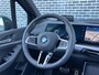BMW 2-Serie Active Tourer 225e xDrive | Plug-in Hybrid (PHEV) | M-Sport | Trekhaak | Panoramadak | Head-up Display | Lederen Bekleding | Lichtmetalen Velgen 18 inch | Keyless Entry | 360 Graden Camera | Navigatie | Apple Carplay | Android Auto