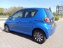 Toyota Aygo 1.0-12V Dynamic Blue/ jaar apk