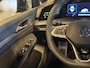 Volkswagen Golf 1.5 eTSI R-Line / 360 Camera / Pano / H/K / Stoel/Stuur verwarming / Carplay