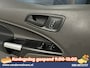 Ford Transit Connect 1.5 EcoBlue L2H1 Euro6 Airco | 3-Zits | Camera | Apple Carplay | Verwarmde voorruit | Trekhaak Parkeersensoren, Bijrijdersbank