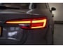 Audi A4 AVANT 40TFSI Sport S line black edition Aut. [ Half- Leder Apple / Android Stoelverwarming Navi ]