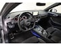 Audi A4 AVANT 40TFSI Sport S line black edition Aut. [ Half- Leder Apple / Android Stoelverwarming Navi ]