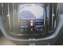 Volvo XC60 B5 250PK Automaat Momentum Exclusive Panoramisch schuif-kanteldak / Head-Up display / Semi elektrisch wegklapbare trekhaak / 19" lichtmetalen velgen / 360 graden rondomzicht camera