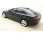 Jaguar XE 2.0 P250 SE | 1800 KG trekgewicht | Apple Carplay/Android Auto | Camera | Stoelverwarming | Climate Control | Cruise Control | Keyless Entry & Start | Lederen bekleding | Elektrisch verstelbare voorstoelen