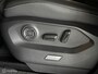 Volkswagen Touareg 3.0 TSI Hybrid R-Line | Pano | Luchtvering | Head-Up | Trekhaak