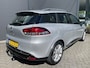 Renault Clio Estate 0.9 TCe Intens Airco - Achteruitrijcamera - Parkeersensor achter - Navigatie - Cruise control - Dakrails - Licht metalen velgen 16 inch - Led verlichting - Elektrische ramen - Keyless entry/ start - Bluetooth - Stuur multifunctioneel - Stuur leder - Radio