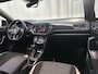 Volkswagen T-Roc 1.5 TSI 150pk Sport LED Panoramadak Camera DAB+ Virtual Cockpit