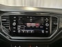 Volkswagen T-Roc 1.5 TSI 150pk Sport LED Panoramadak Camera DAB+ Virtual Cockpit
