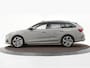 Skoda Octavia Combi 1.4 TSI RS iV PHEV 245pk DSG Business · Panoramadak · Stuur- & Stoelverwarming · Keyless · Sfeerverlichting · Elek. Achterklep ·