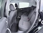 Peugeot 208 1.2 PureTech Signature - Navigatie - Parkeersensoren - Apple Carplay/Android Auto