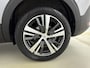Peugeot 5008 SUV 1.2 130pk Allure Pack Automaat 7 Persoons  | Camera | Carplay | Elektrische Achterklep | Dodehoekbewaking | Navigatie