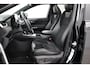 Toyota RAV4 2.5 Hybrid AWD Black Edition | Panoramadak | Trekhaak | Navigatie | Leder | JBL | Dodehoek detectie | 360 camera | BearLock | Apple Carplay / Android Auto | Stoelverwarming | 19 inch