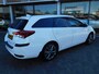 Toyota Auris Touring Sports 1.8 Hybrid Business Pro