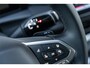 Volkswagen T-Roc 1.5 eTSI 115pk DSG Life First Edition | Apple Carplay Draadloos | Stoel- & Stuurverwarming | 18" Torino Velgen