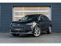 Volkswagen T-Roc 1.5 eTSI 115pk DSG Life First Edition | Apple Carplay Draadloos | Stoel- & Stuurverwarming | 18" Torino Velgen