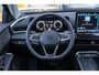 Volkswagen T-Roc 1.5 eTSI 115pk DSG Life First Edition | Apple Carplay Draadloos | Stoel- & Stuurverwarming | 18" Torino Velgen