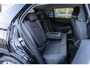 Volkswagen T-Roc 1.5 eTsi 115pk DSG Life First Edition | Apple Carplay Draadloos | Stoel- & Stuurverwarming | 18" Torino Velgen