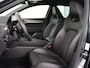 CUPRA Leon 1.4 eHybrid VZ | SOH 93,4% | Stoelverwarming | Trekhaak | Adaptive cruise | Carplay | Navigatie | Sfeerverlichting | Stuurverwarming | 19'' | Parkeerhulp | Climate control | Half leder | Sportstoelen | PHEV | Plug In