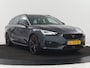 CUPRA Leon 1.4 eHybrid VZ | SOH 93,4% | Stoelverwarming | Trekhaak | Adaptive cruise | Carplay | Navigatie | Sfeerverlichting | Stuurverwarming | 19'' | Parkeerhulp | Climate control | Half leder | Sportstoelen | PHEV | Plug In