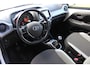 Toyota Aygo 1.0 VVT-i x-play | Rijklaar | Airco | Bluetooth | Mistlampen | Camera | Dealer onderhouden