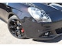 Alfa Romeo Giulietta 1.7 TBi 241pk Quadrifoglio Verde Automaat | Navigatie | Leder | DAB+ radio | Lichtmetaal | Panoramisch schuifdak | Parkeersensoren voor en achter | Cruise Control | 6-traps Automaat | Unieke auto!! | Zeer compleet!!!