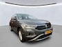 Volkswagen T-Roc 1.0 TSI 110pk Life / Navigatie by APP / LM 16 inch / Digital cockpit / Park Assist / LED Garantie tot 31-07-2027 max 100.000km