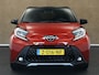 Toyota Aygo X 1.0 VVT-i MT Envy - ORIGINEEL NEDERLANDSE AUTO - PARKEERSENSOREN VOOR EN ACHTER - DRAADLOZE TELEFOONLADER - ADAPTIVE CRUISE CONTROL - NAVIGATIE - APPLE CARPLAY/ANDROID AUTO