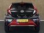 Toyota Aygo X 1.0 VVT-i MT Envy - ORIGINEEL NEDERLANDSE AUTO - PARKEERSENSOREN VOOR EN ACHTER - DRAADLOZE TELEFOONLADER - ADAPTIVE CRUISE CONTROL - NAVIGATIE - APPLE CARPLAY/ANDROID AUTO