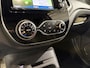 Renault Captur 150PK TCe Intens Automaat | Panoramadak | Trekhaak | Armsteun | Navi | Climate Control | Camera | Lichtmetalen Velgen | Full LED | Cruise Control | Licht & Regen Sensor |